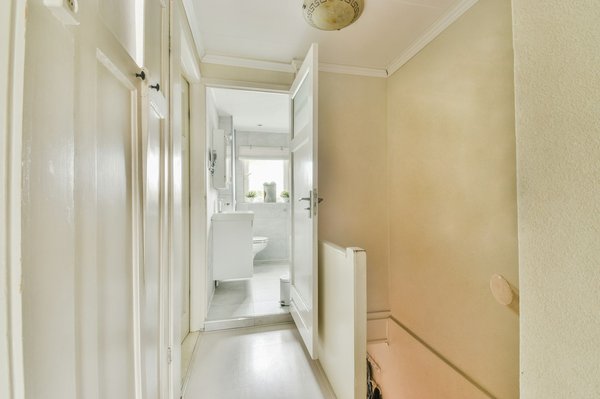 Applique murale pour couloir : conseils efficaces pour trouver le luminaire parfait